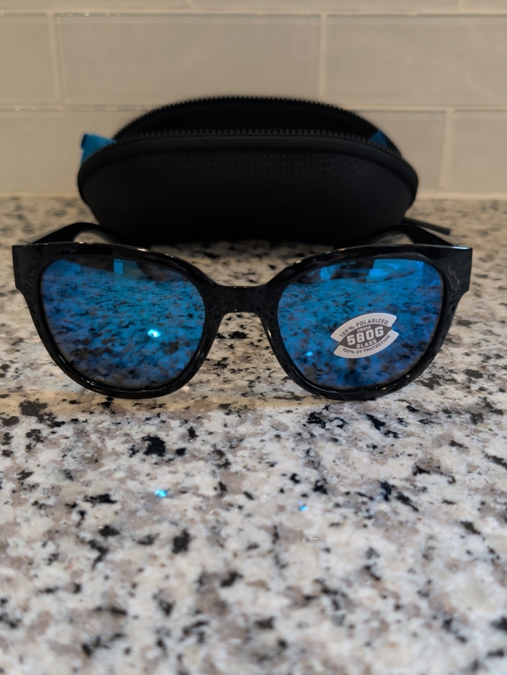 Costa Salina 100% Polarized 580G Glass Sunglasses